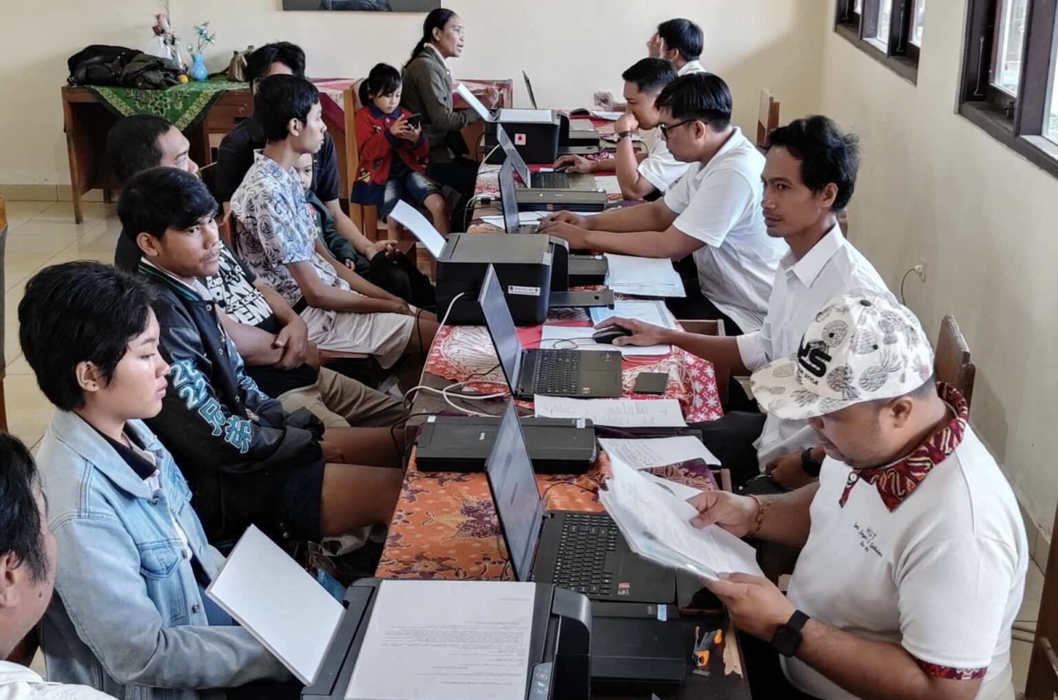 Di Buka Hari ini, PPDB Jalur Zonasi, Prestasi, Rapor dan Perpindahan Tugas Orang Tua/ Wali